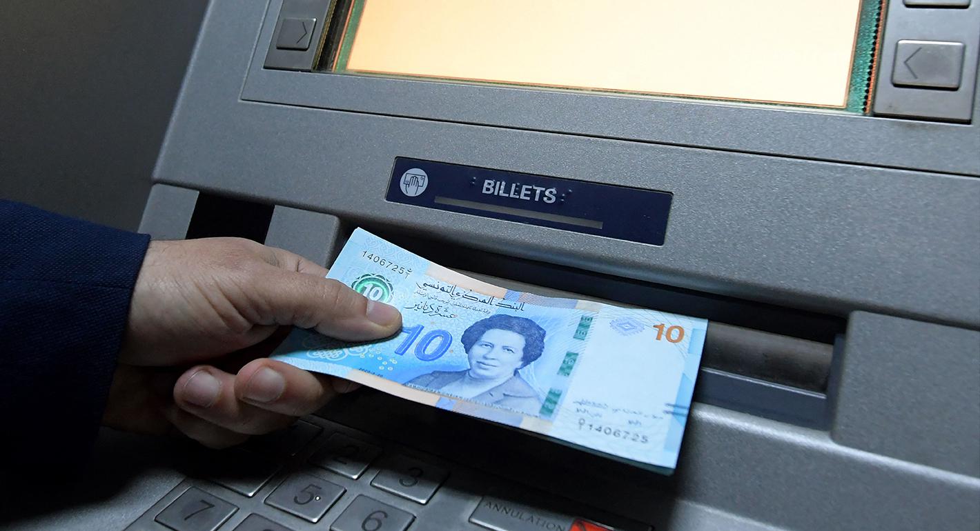 The Buildup to a Crisis: Current Tensions and Future Scenarios for Tunisia