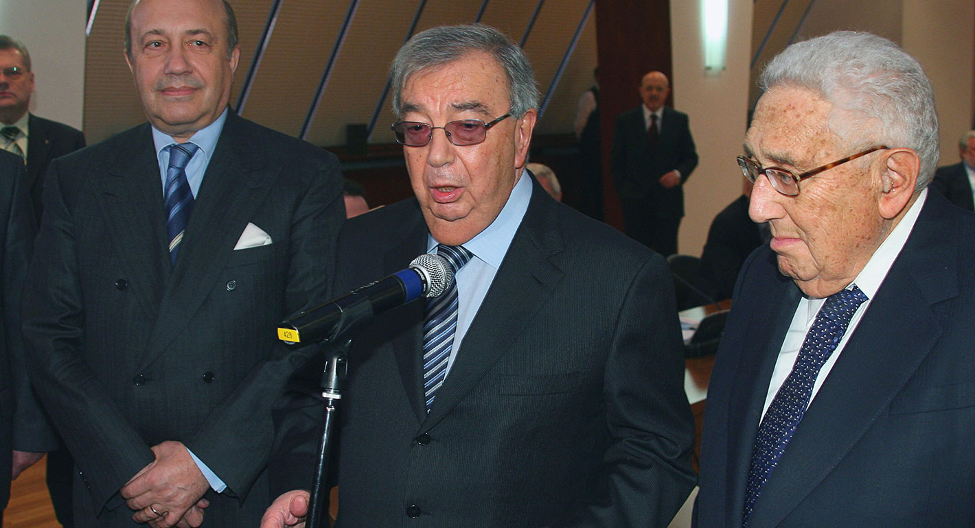 The Primakov (Not Gerasimov) Doctrine in Action