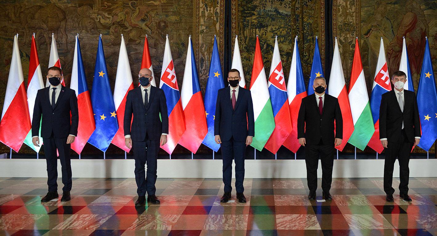 Central European Support for Democracy: New Drivers and Challenges