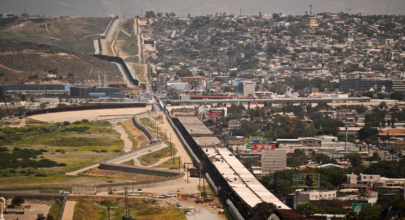 Wide shot of the border