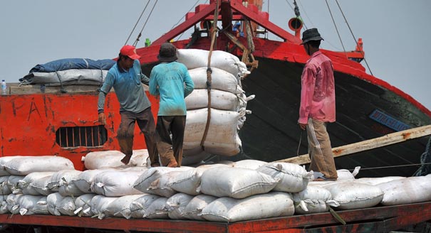 Indonesia’s New Trade Policy Risks Repeating Past Mistakes