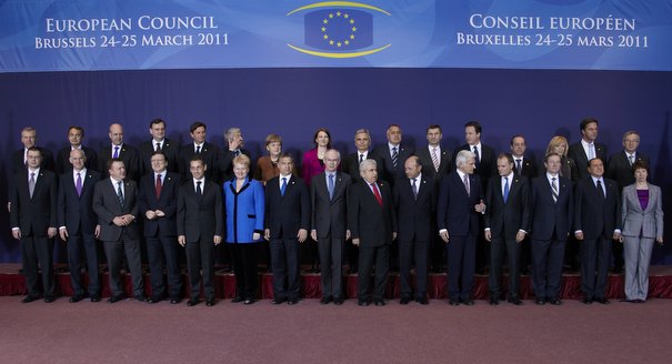 The EU and the World: Shrink or Swim?